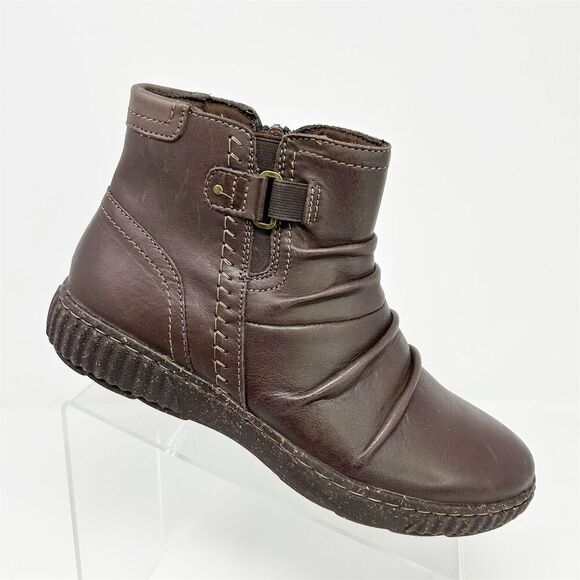 Clarks Caroline Orchid Chocolate Brown Leather Flat Ankle Boots Size 9.5 Wide - Picture 1 of 11